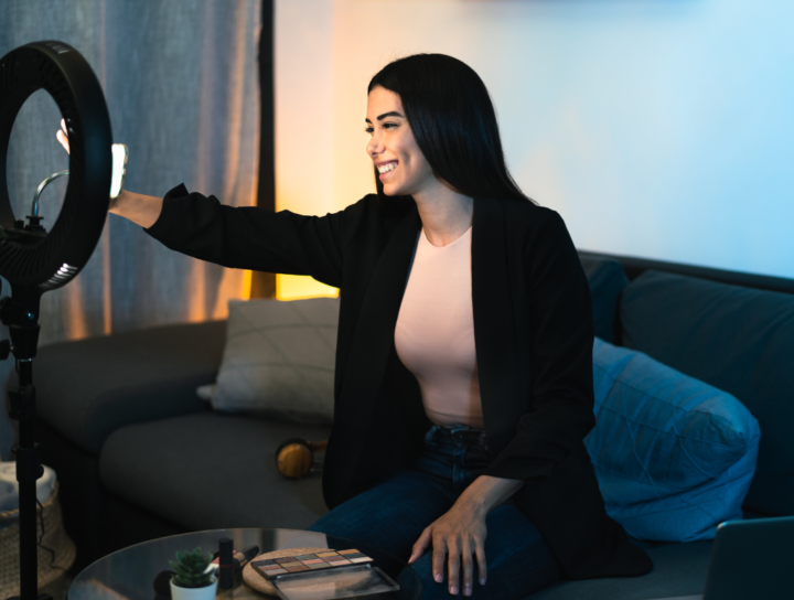Cómo Ser Modelo Webcam y Triunfar en la Industria
